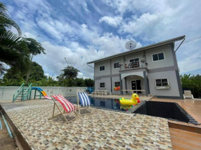 Frey Pool Villa Sattahip